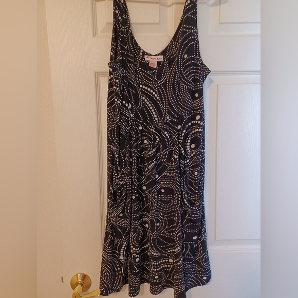 Pacific Beach Womens Size XL Black Sleeveless Dress with white dot pattern - Picture 2 of 6